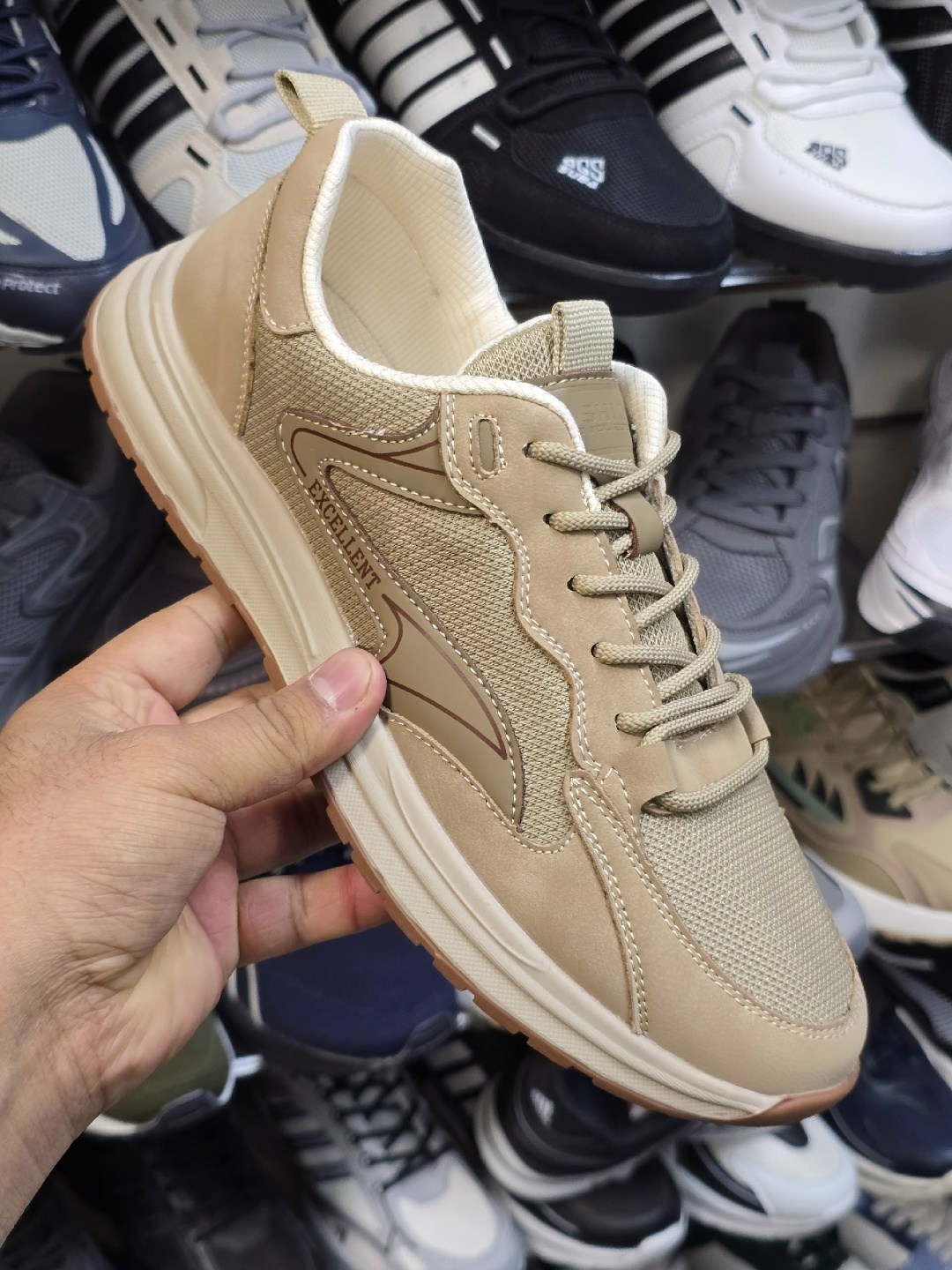 мужские кроссовки,,бежевые кроссовки,кроссовка мужской,повседневные кроссовки