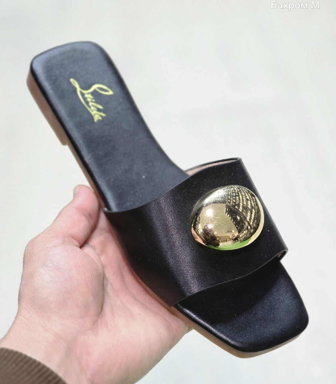 ,женские шлепанцы,шлепанцы шанель женские,брендовые шлепки женские,модные шлепанцы