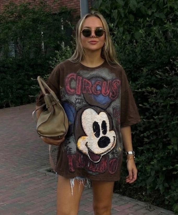 футболка оверсайз с принтом мики маус fashion lux,футболка оверсайз с микимаусом,футболка оверсайз с принтом микки маус,футболка оверсайз с принтом мики маус,футболка оверсайз женская микки маус