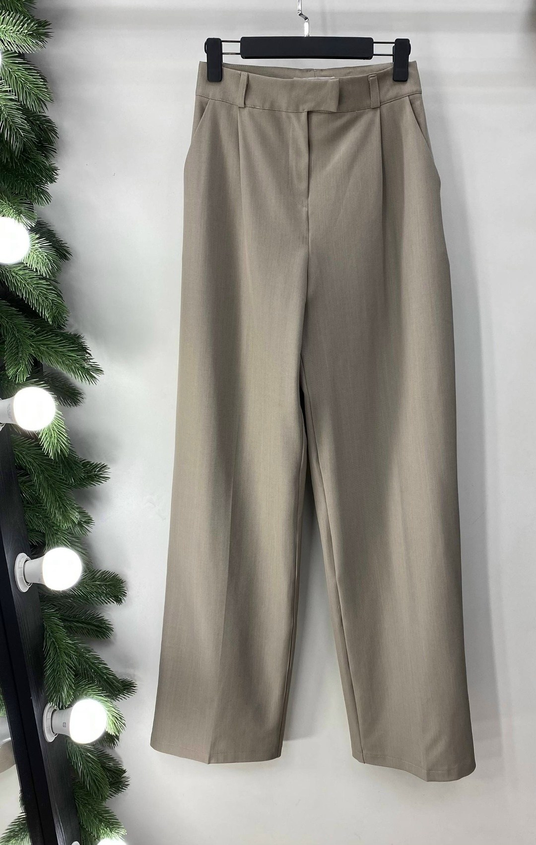 брюки палаццо,брюки модные,серые брюки,образ с брюками палаццо,брюки классические