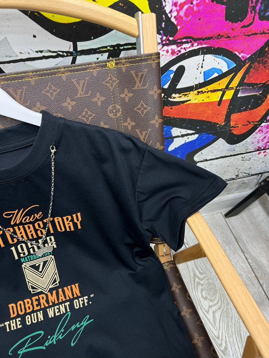 майка луи виттон мужские,футболка louis vuitton,футболки женские мужские,футболки мужские,черная оверсайз футболка