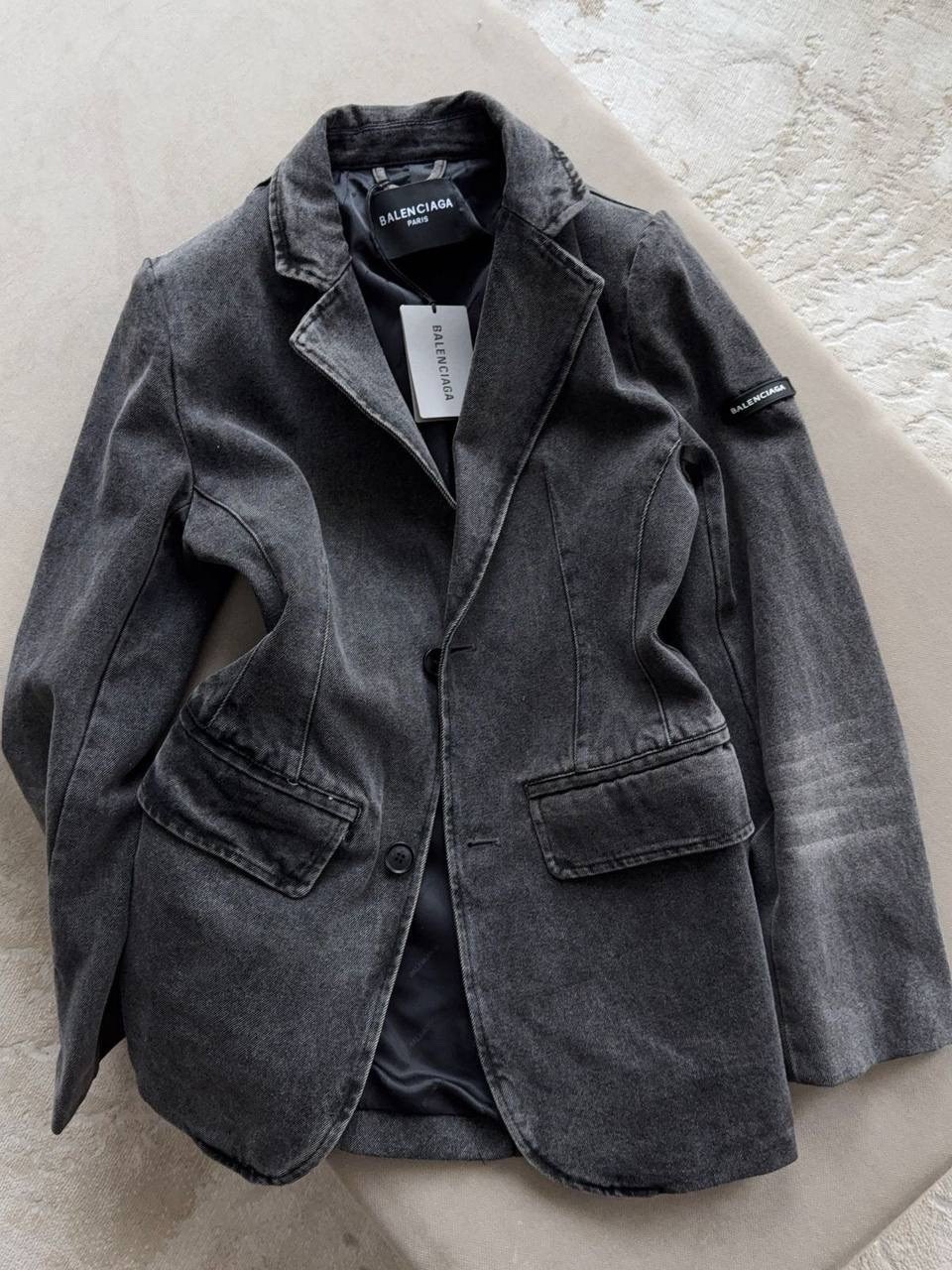 стильный пиджак,пиджак,костюм пиджак,пиджак джинсовый,пиджак balenciaga
