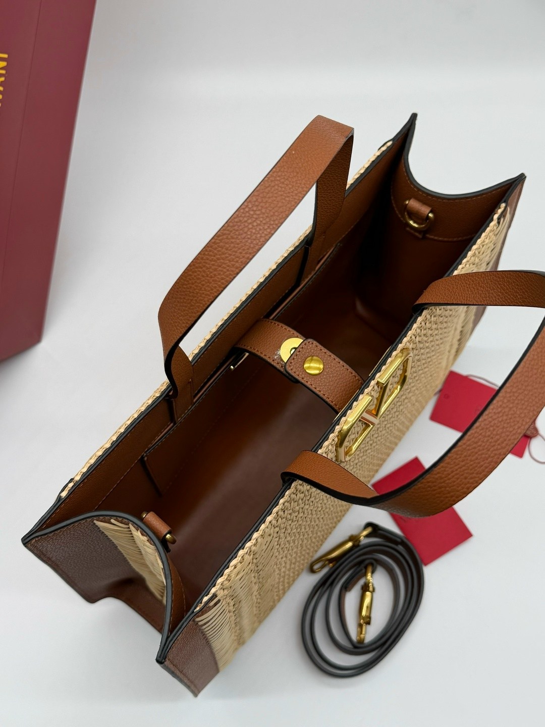 сумка,валентино сумка,сумки женская,valentino сумка тоут,модная сумка