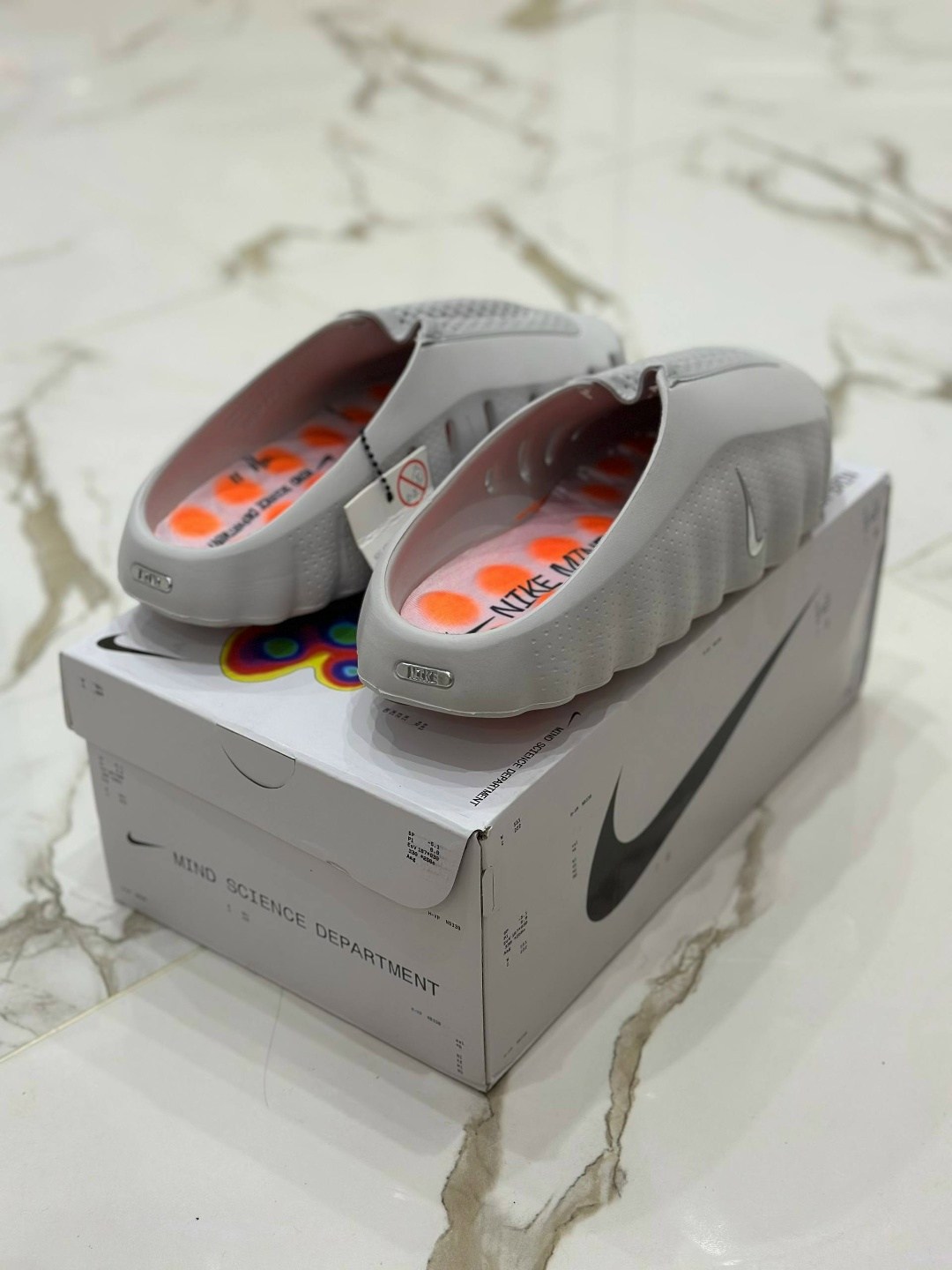 тапки модные,кроссовки,кроссовки nike,кроссовки тапки,тапочки кроссовки