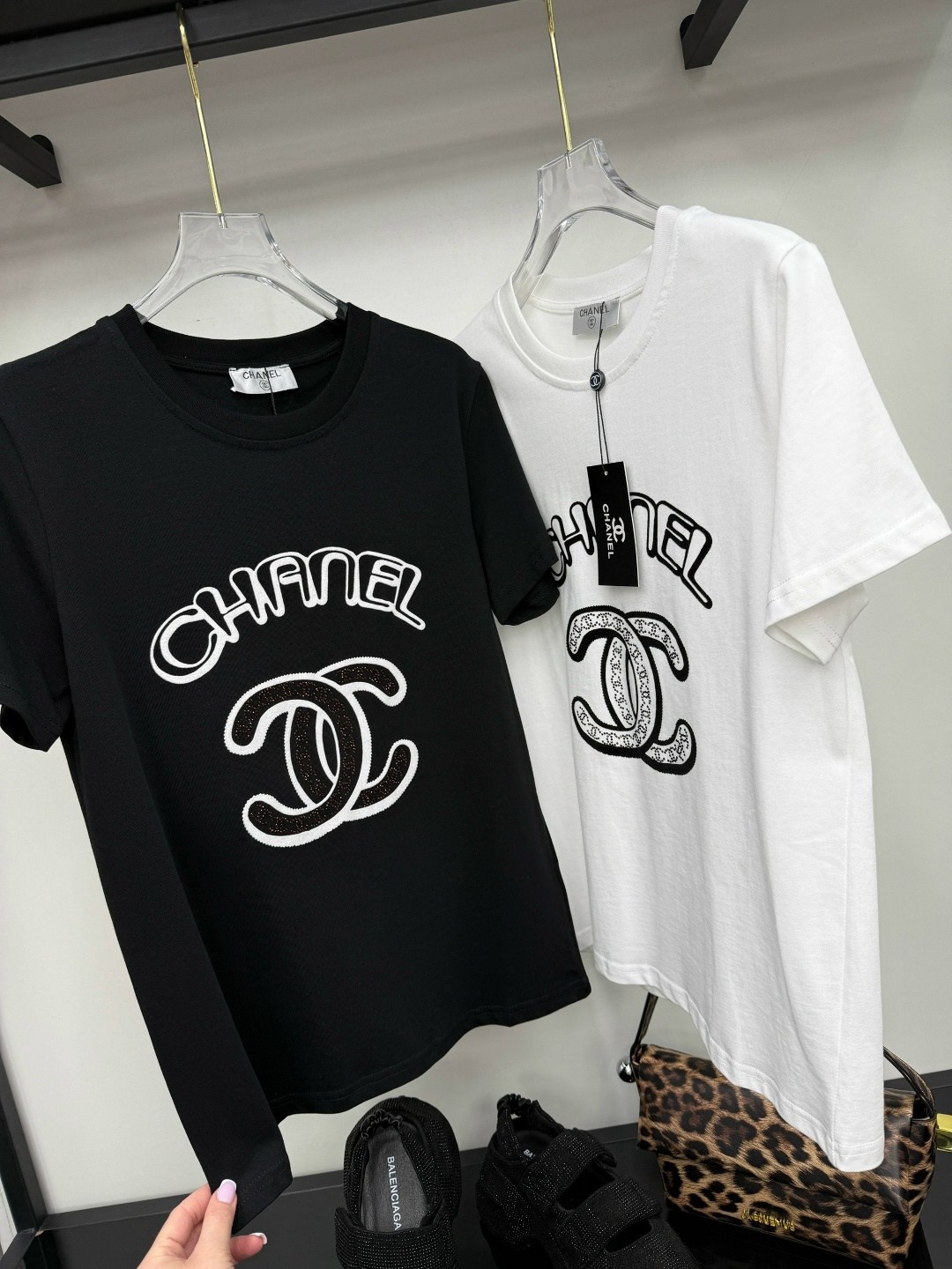 футболка chanel,футболка шанель,майка шанель,футболка шанель женская,футболки женская