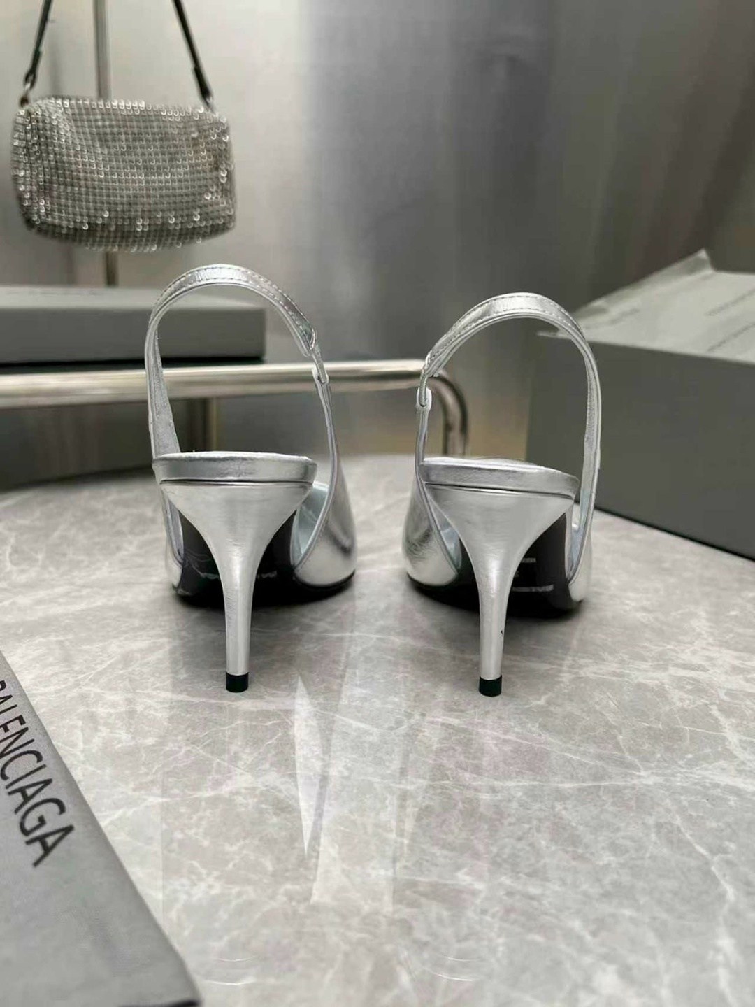 серебряные туфли,женские туфли лодочки,серебристые туфли,туфли лодочка,модные женские туфли