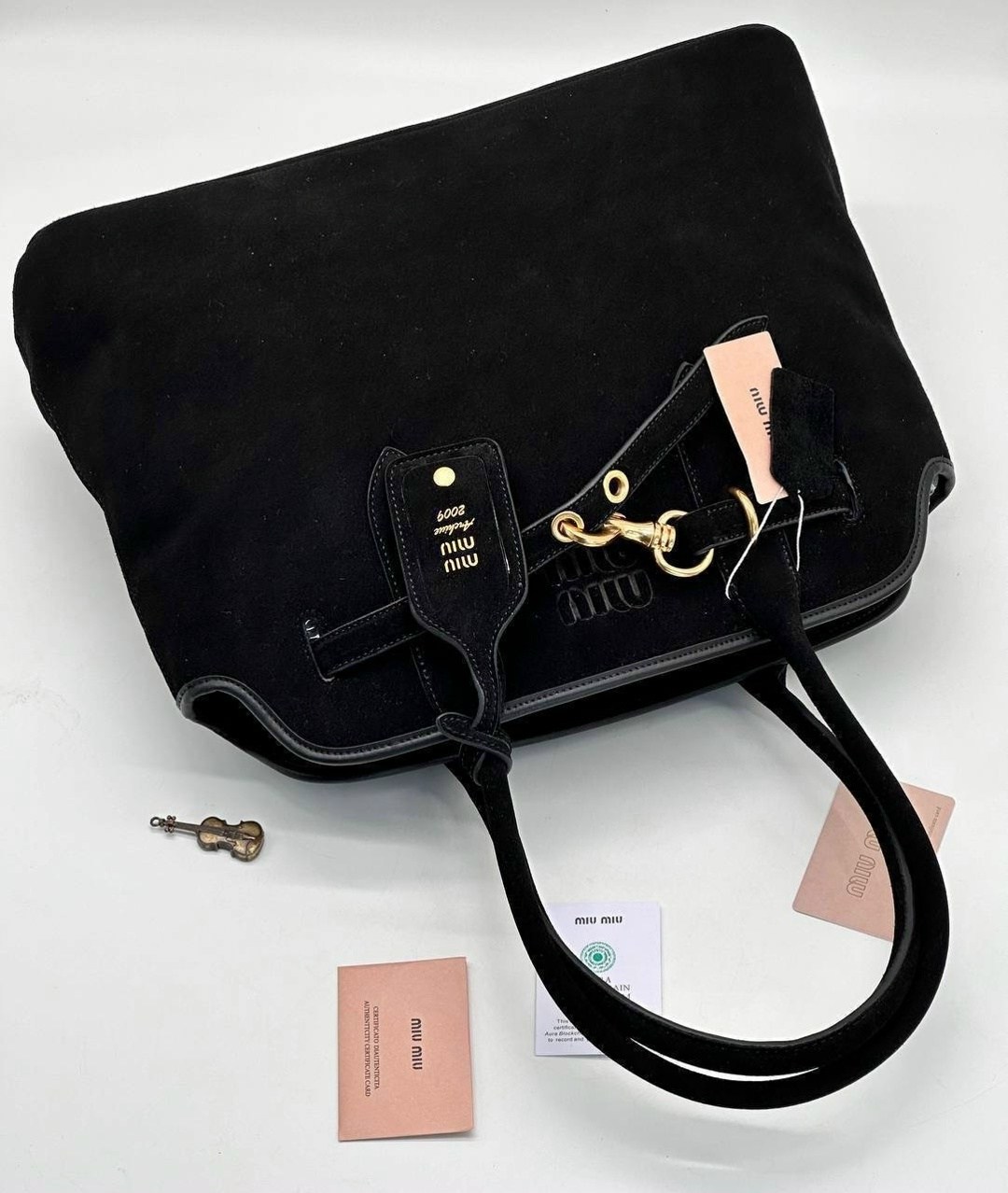 сумка большая замшевая,сумки женские модные,miu miu сумка,сумка женская miu miu замш,сумка