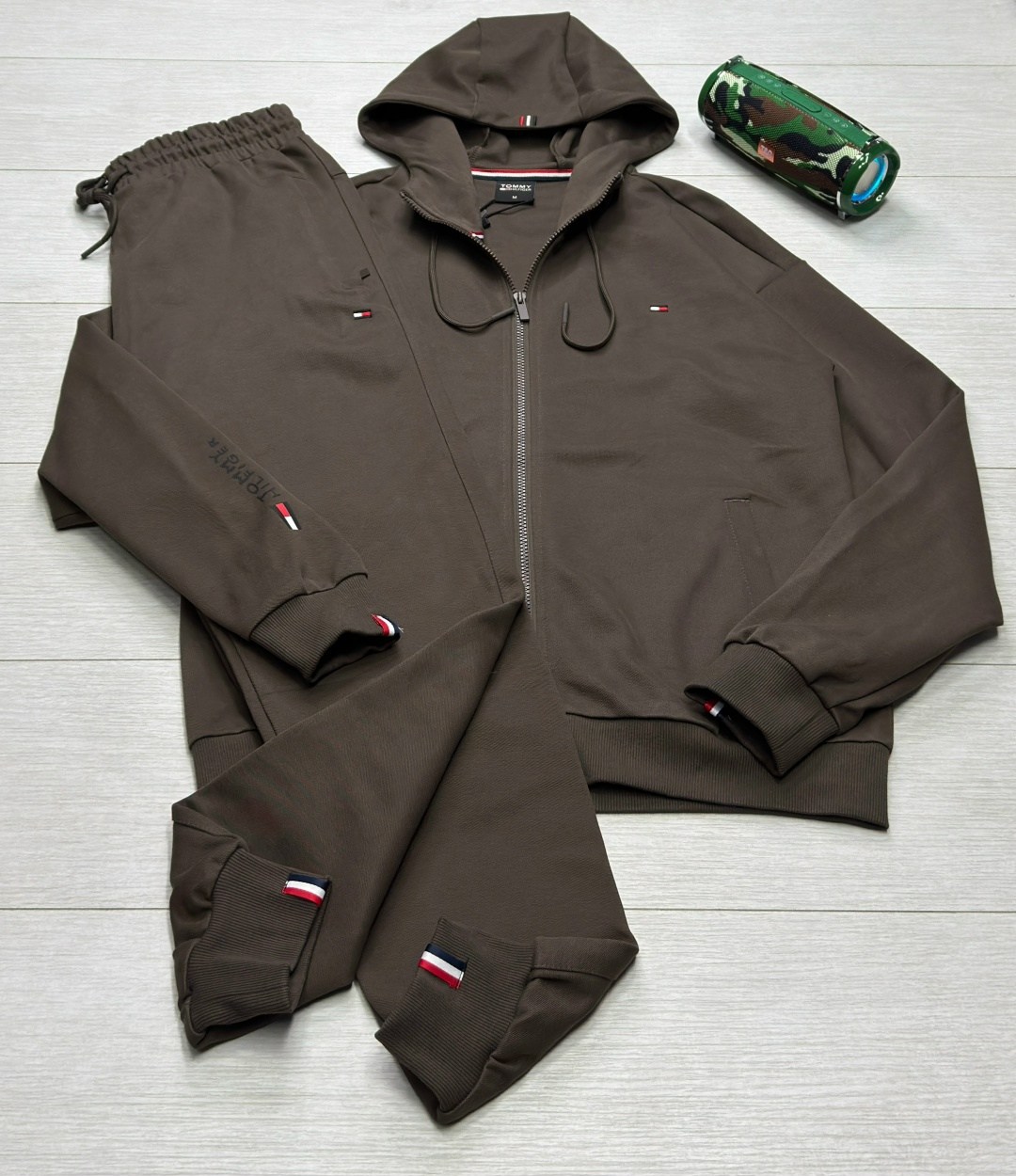 спортивный костюм tommy hilfiger,спортивный костюм kiton,спортивный костюм томми хилфигер,мужской спортивный костюм на флисе tommy hilfiger,мужской спортивный костюм