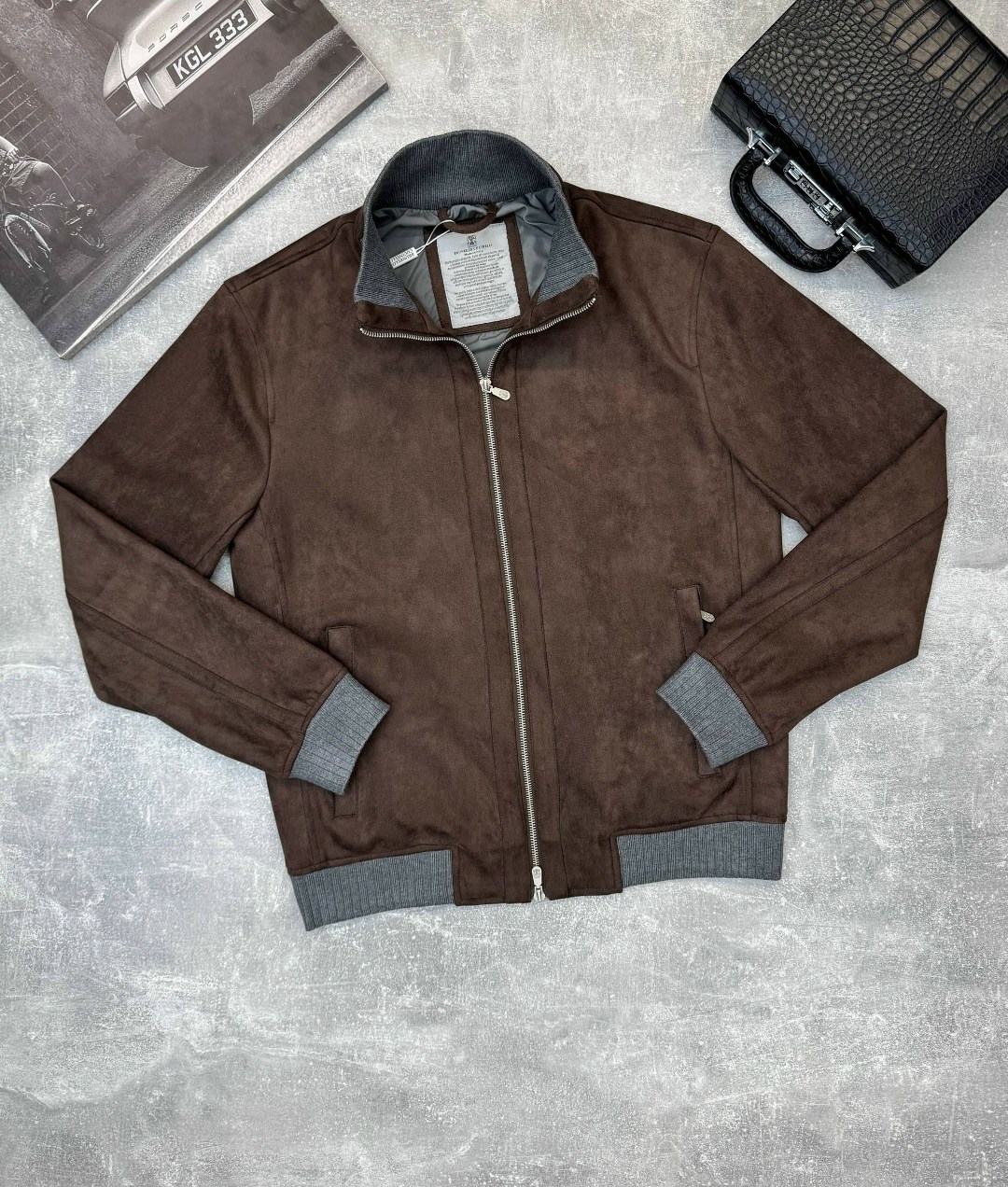 мужская куртка бомбер,куртка демисезонная мужская,куртка демисезонная,легкая куртка,куртка мужская