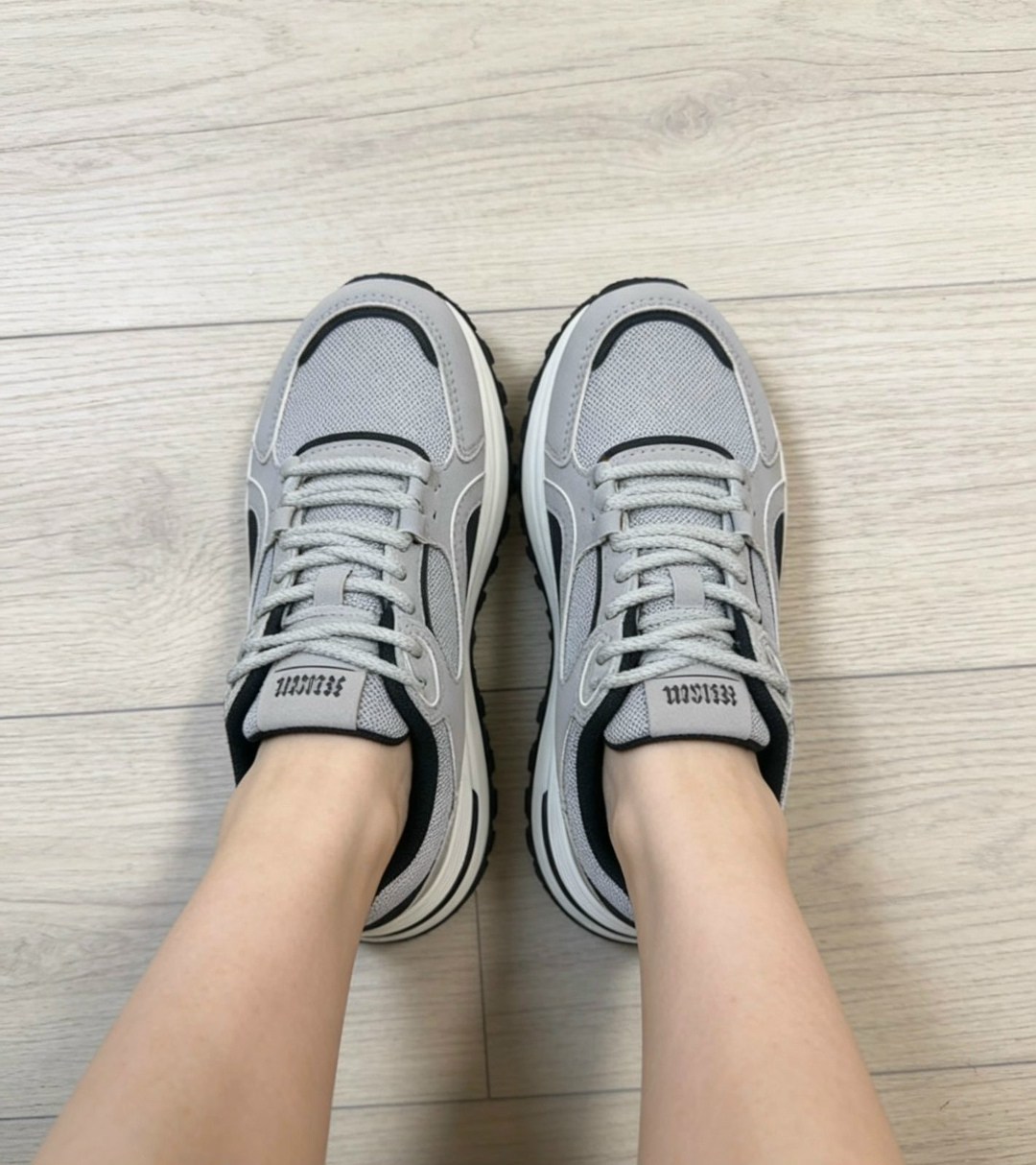 кроссовки женскиe,кроссовки,бежевые кроссовки,повседневные кроссовки,модные кроссовки