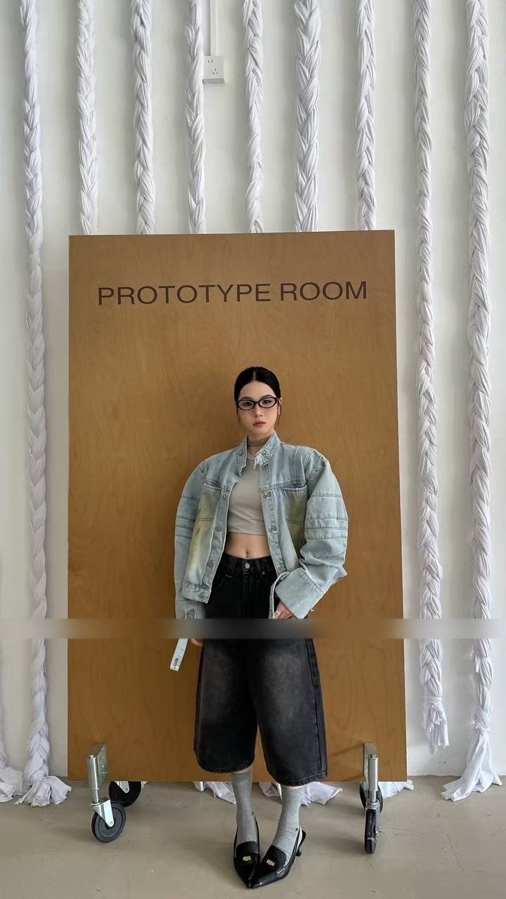 джинсовая куртка,джинсовая куртка повседневная,модные джинсовые куртки,джинсовая куртка свободная,корейская мода женская джинсовая куртка с отложным воротником