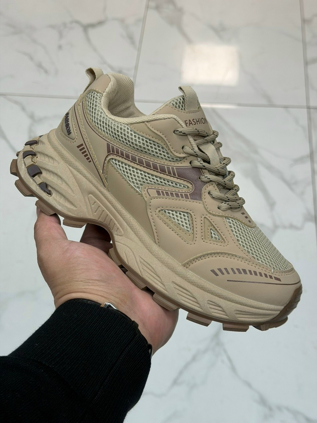 кроссовки,кроссовки женскиe,кроссовки мужские bona,bona кроссовки,массивные кроссовки