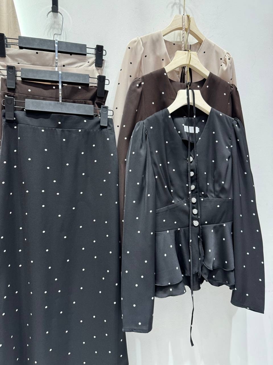 платье "горошика" черное,женское платье,платье,стильное платье,нарядное платье