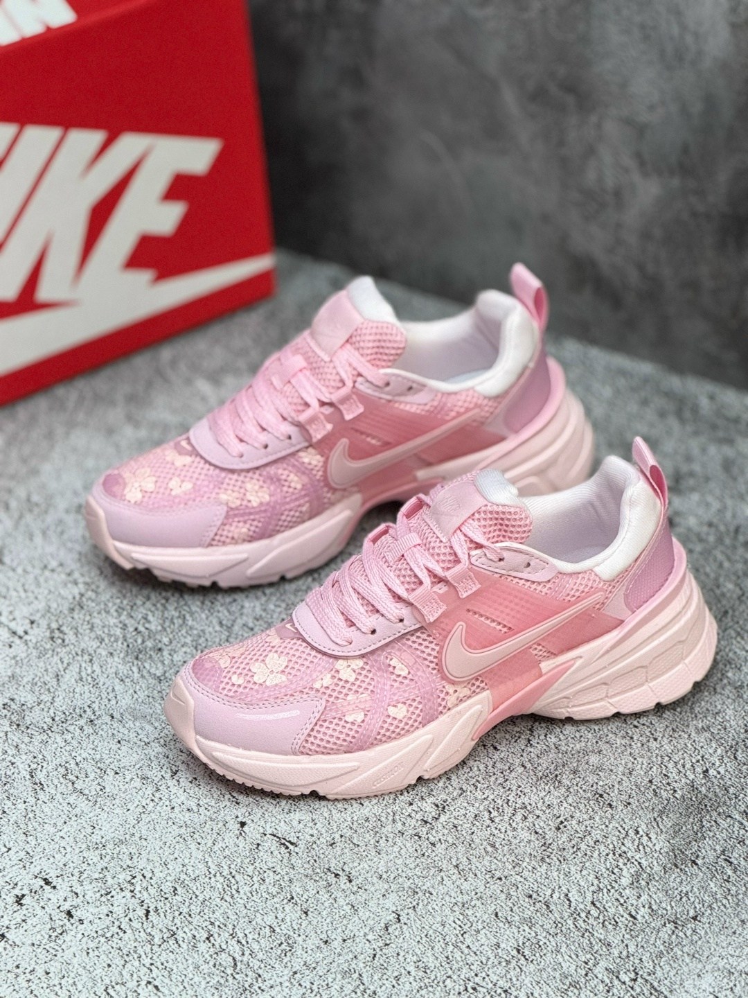 nike v2k run женские беговые кроссовки,кроссовки nike женские,кроссовки,nike dunk розовые,nike розовые кроссовки