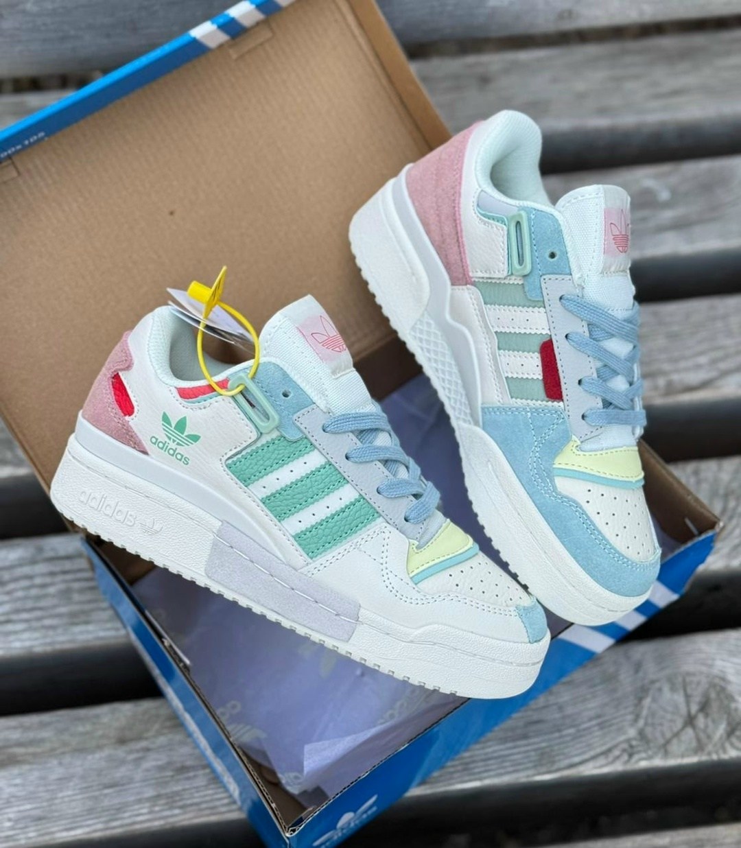 кроссовки adidas,кроссовки женские adidas,adidas кроссовки adidas,женские кроссовки,кроссовки