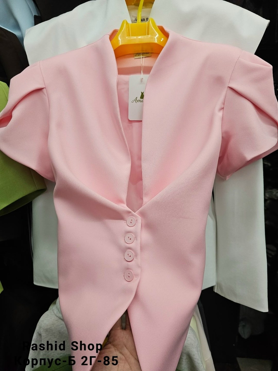 жилетка женская,жилет классический,женская блузка,элегантная женская блузка,костюм женский