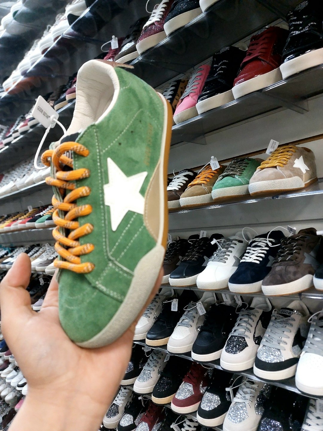 golden goose кроссовки super-star коричневый,кеды golden goose,golden goose black velvet sneakers,,golden goose sneakers