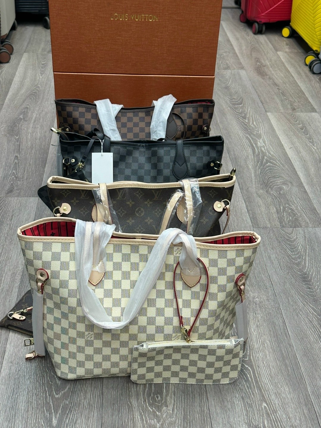 сумка луи виттон,сумка louis vuitton,сумка шоппер луи виттон,сумка женская louis vuitton,louis vuitton neverfull