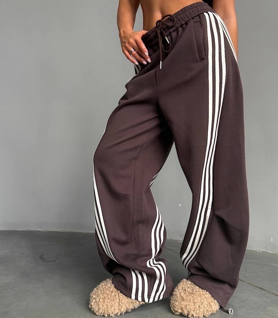 одежда в стиле,спортивный стиль в одежде,спортивные костюм,спортивные штаны