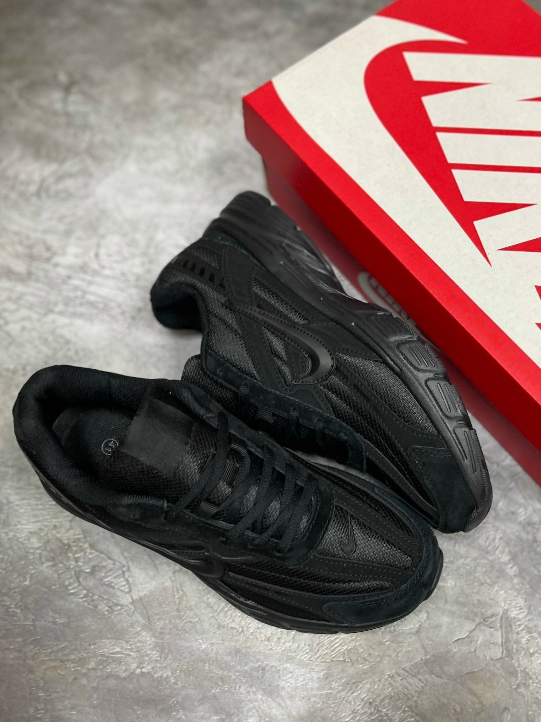 кроссовки nike,кроссовки мужской nike,кроссовки nike initiator цвет черный,кроссовки nike initiator,кроссовки найки nike