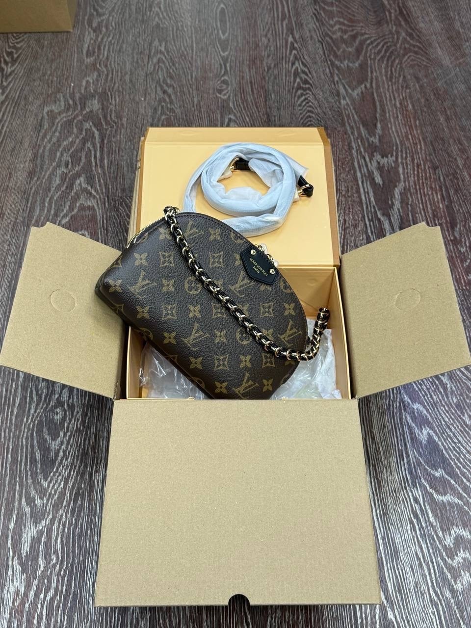 louis vuitton сумка на плечо,сумка louis vuitton,женская сумка louis vuitton,луи виттон сумка,louis vuitton сумка на плечо слинг