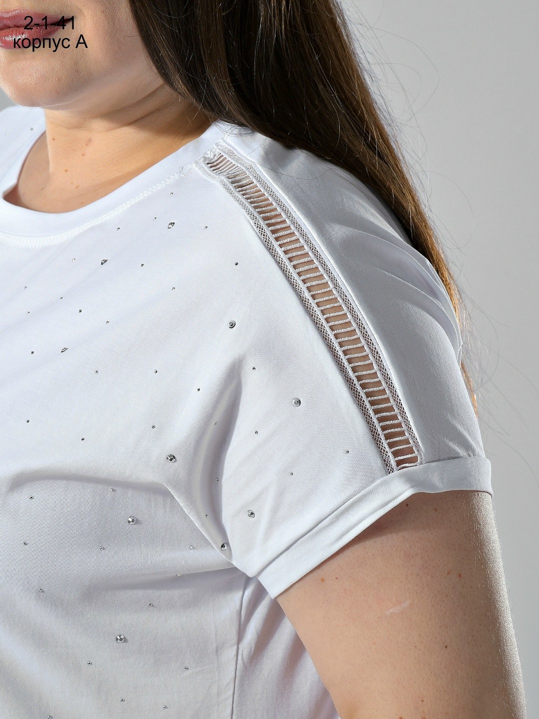 женская футболка,женская футболка со стразами,футболка со стразами женская mist белая размер l,женская футболка белая со стразами,футболки белые