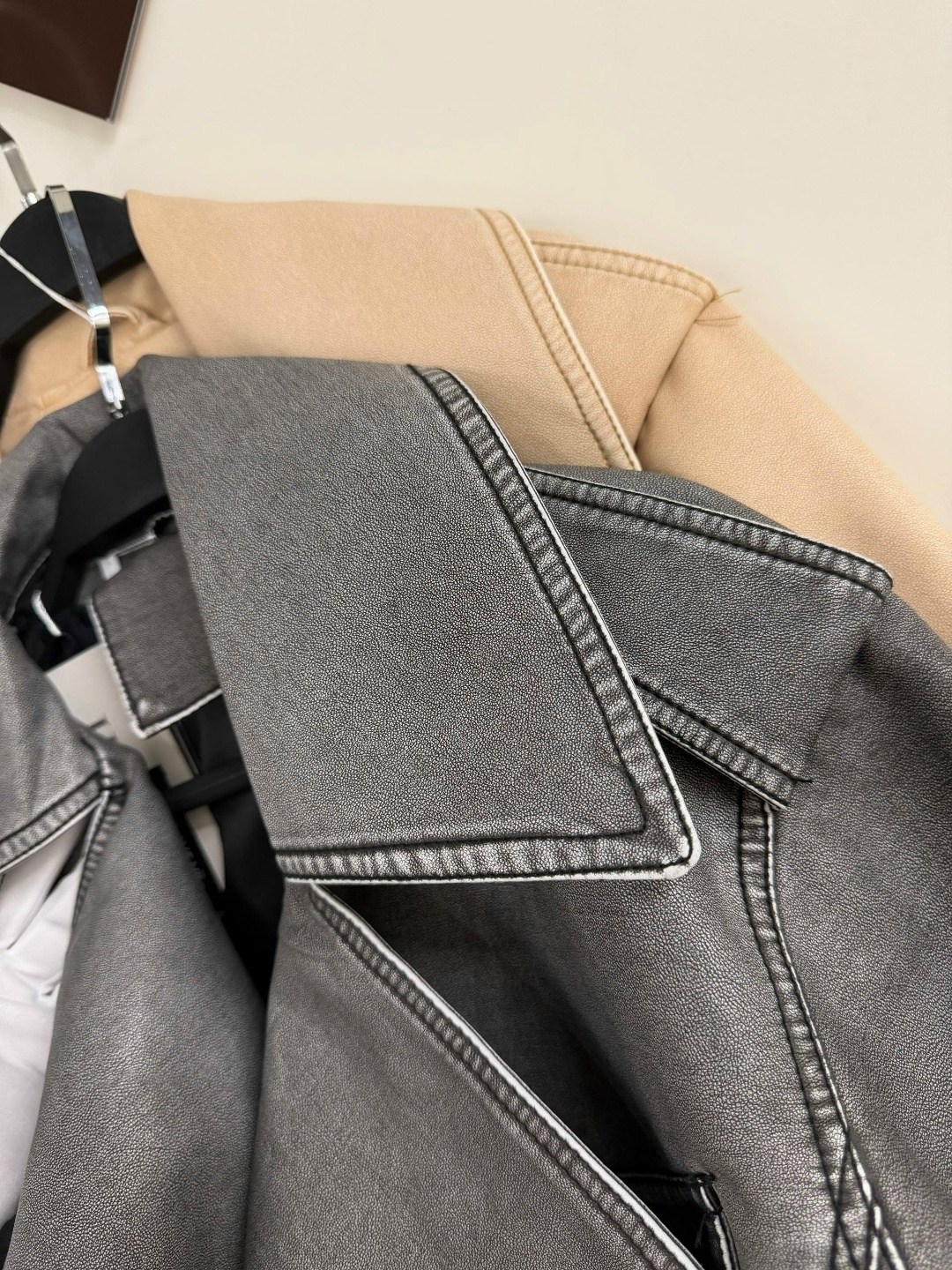 куртка женская короткая из искусственной кож,куртка из искусственной кожи женская,кожаная женская куртка,короткая куртка из искусственной кожи,куртка женская