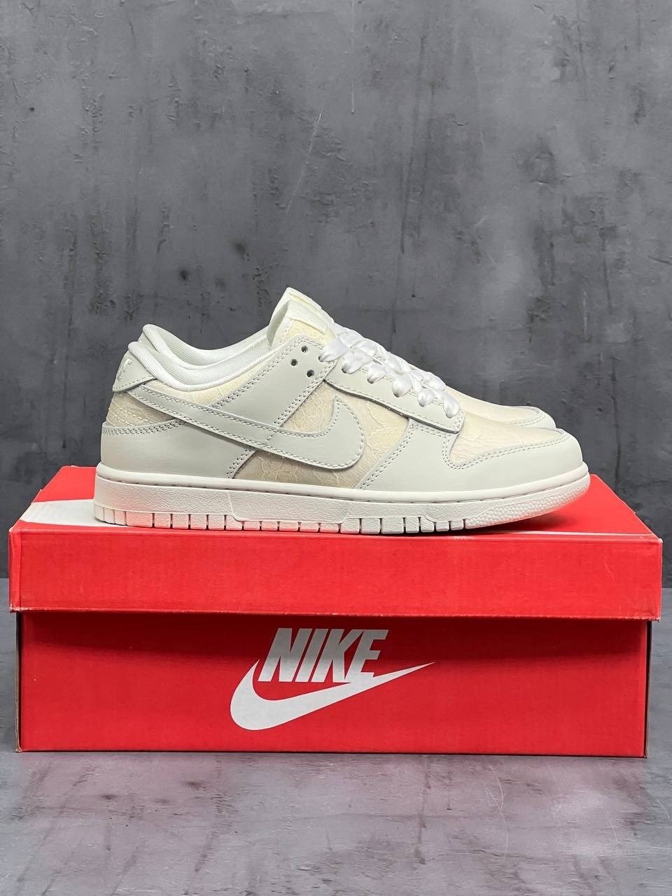 nike dunk low,nike dunk low sail/light bone,кроссовки nike sb dunk low цвет бежевый,женские кроссовки nike dunk low,кроссовки nike dunk low