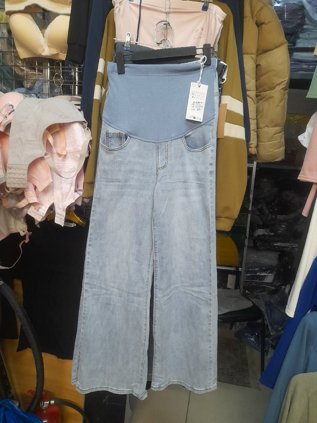 джинсы голубые прямые 2408-1 для беременных,джинсы для беременных,джинсы euromama для беременных,прямые джинсы для беременных,широкие джинсы для беременных