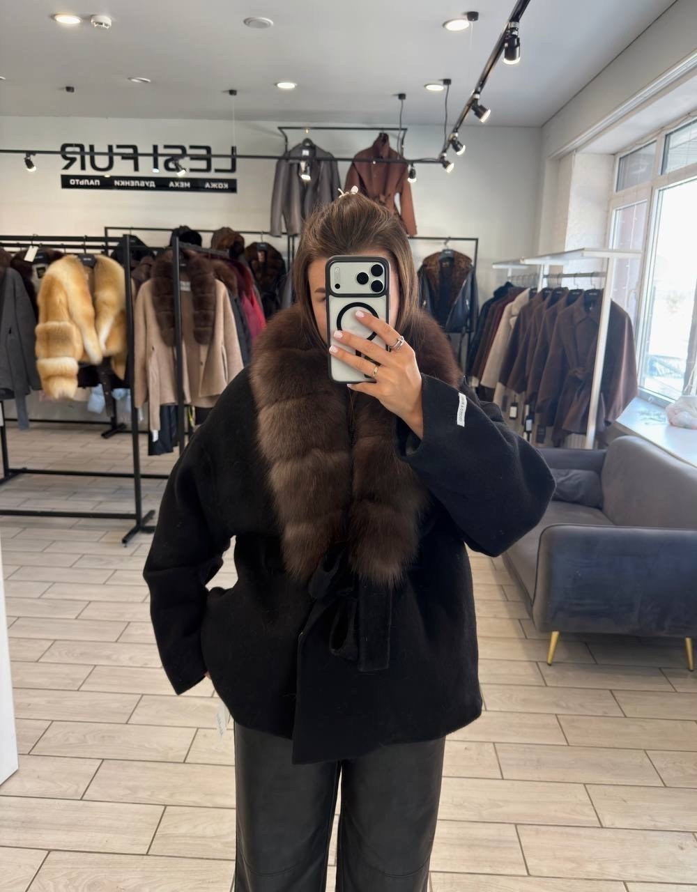 кашемировое пальто с натуральным мехом,женское пальто с натуральным мехом,пальто с мехом,пальто с натуральным мехом,пальто с мехом под соболь