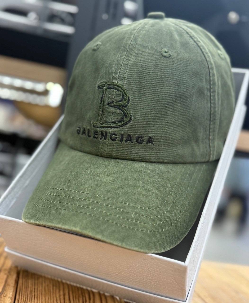 бейсболка balenciaga,кепка balenciaga,кепка баленсиага,бейсболка баленсиага,стильная бейсболка