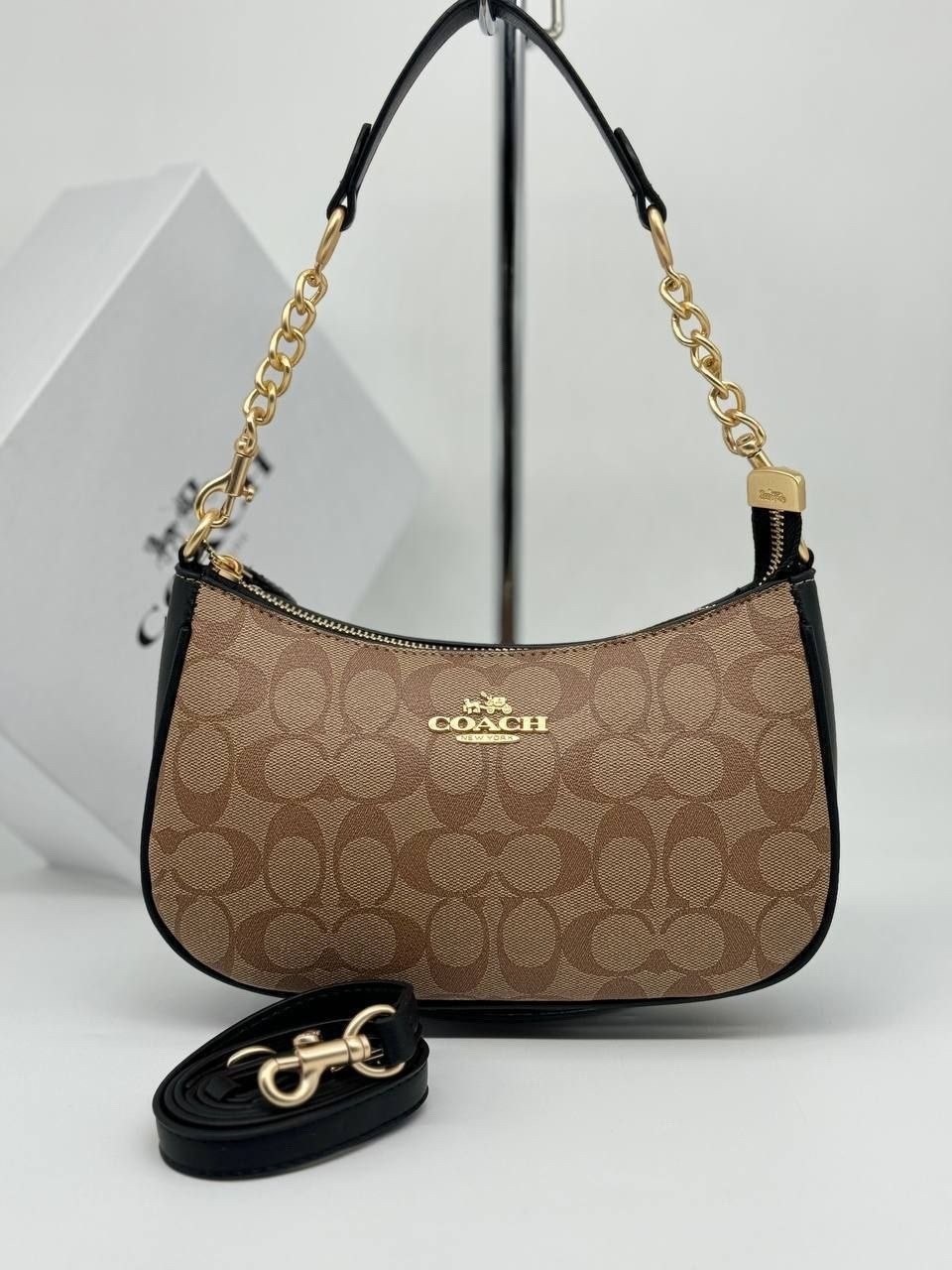 сумка coach,брендовая сумка через плечо coach,женская сумка coach,сумка coach через плечо кросс боди,брендовая сумка coach