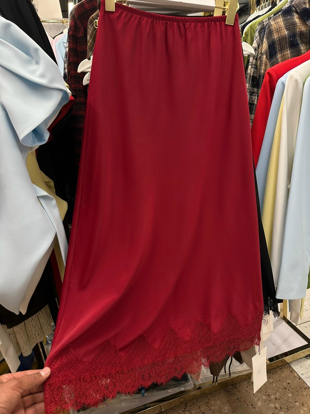 юбка,юбка с кружевом,юбка миди,юбка миди женская,атласная юбка