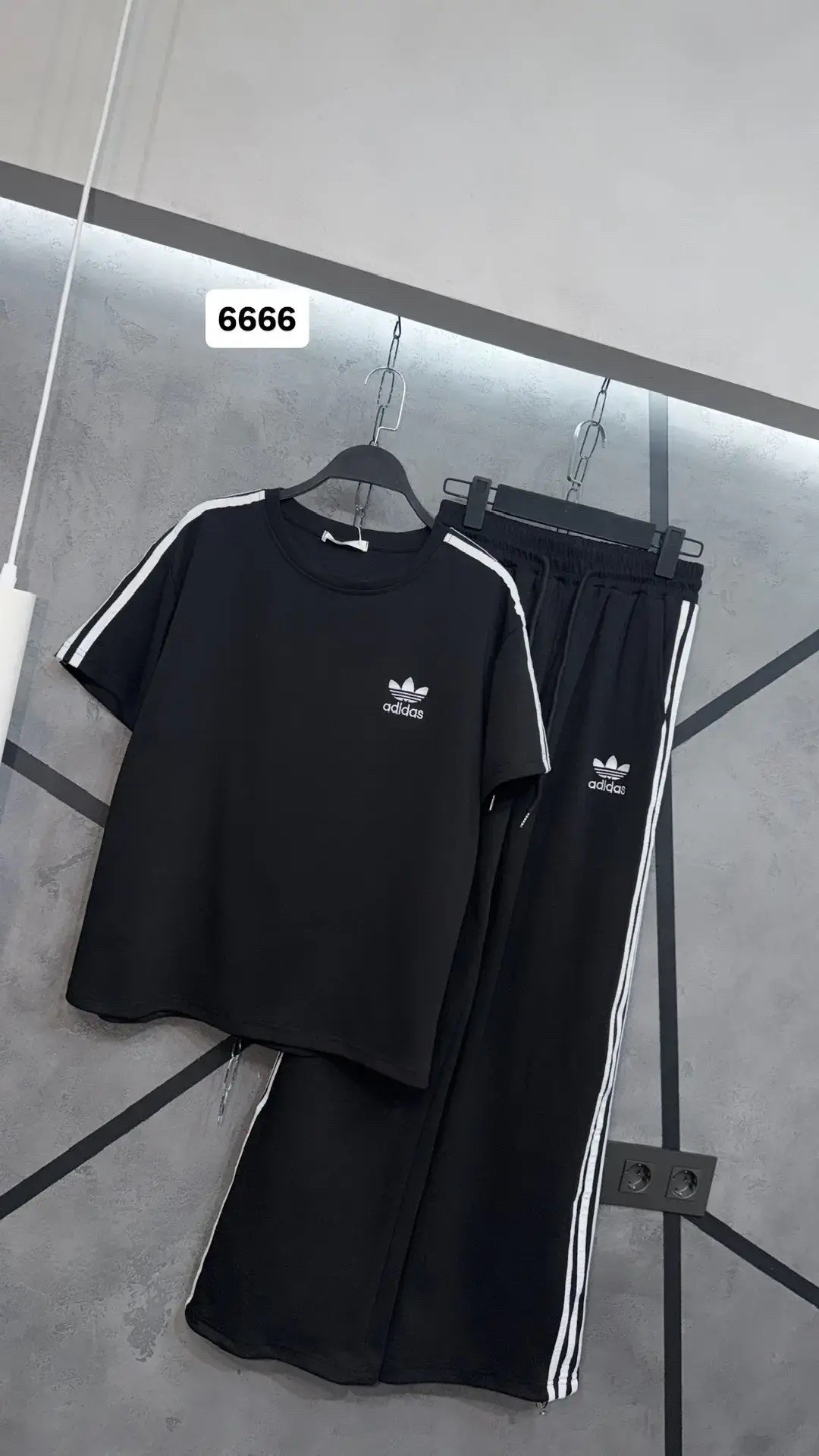 спортивный костюм adidas,костюм спортивный adidas sportswear,мужской спортивный костюм adidas,костюм спортивный adidas original,костюм адидас