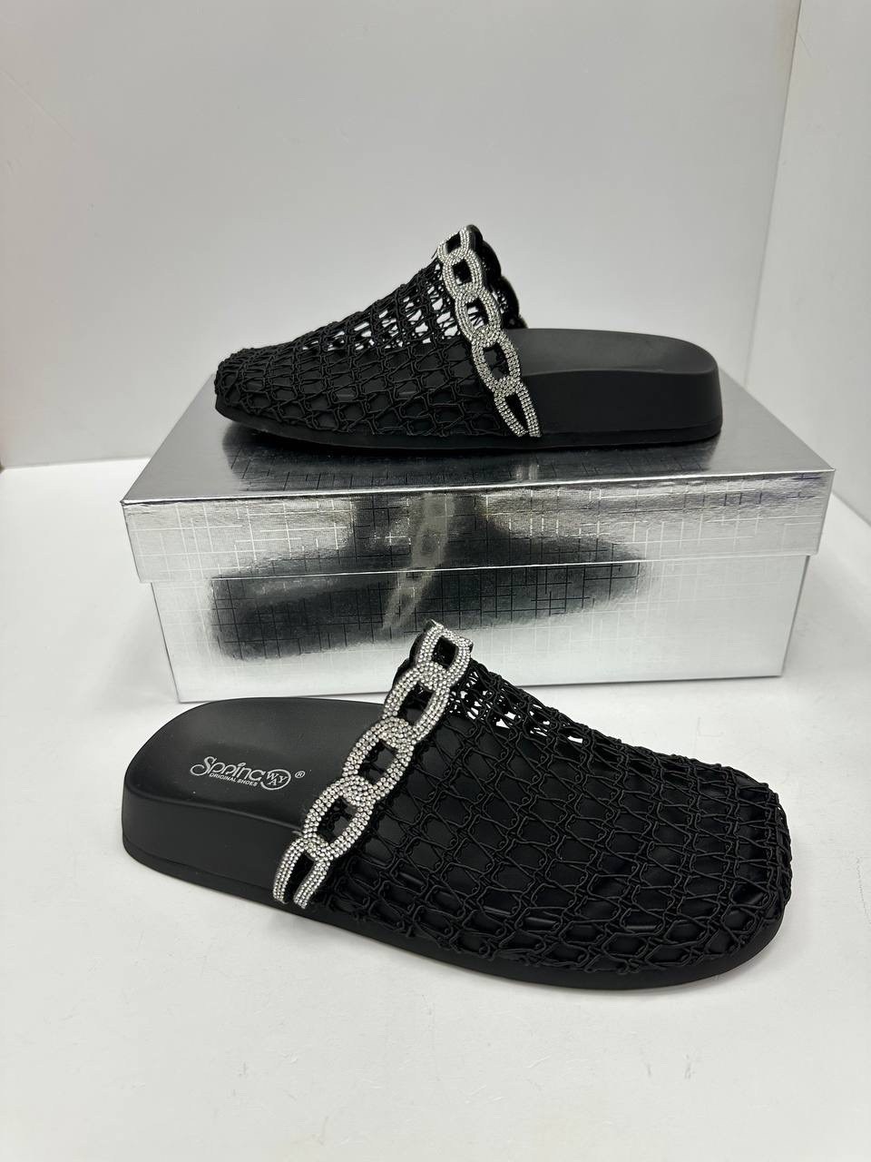 ,модные шлепанцы,шлепки кристиан диор женские,шлепанцы женские,модные тапочки