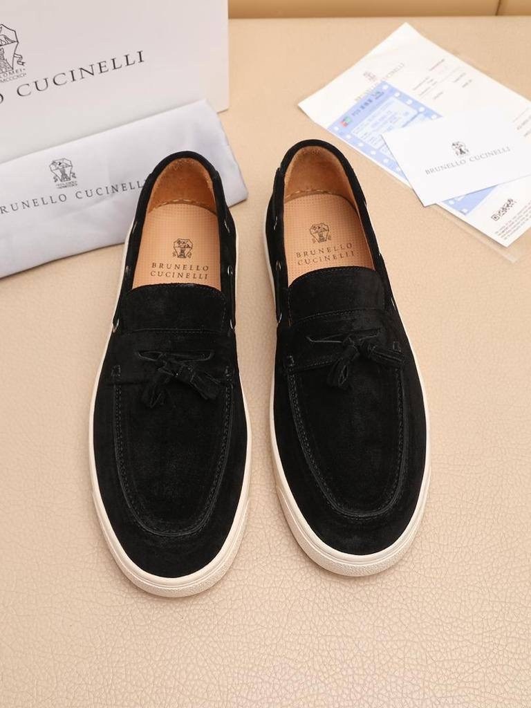 замшевые лоферы brunello cucinelli,замшевые мокасины brunello cucinelli,лоферы brunello cucinelli,мужские замшевые лоферы brunello cucinelli черные с кисточками,brunello cucinelli слипоны мужские