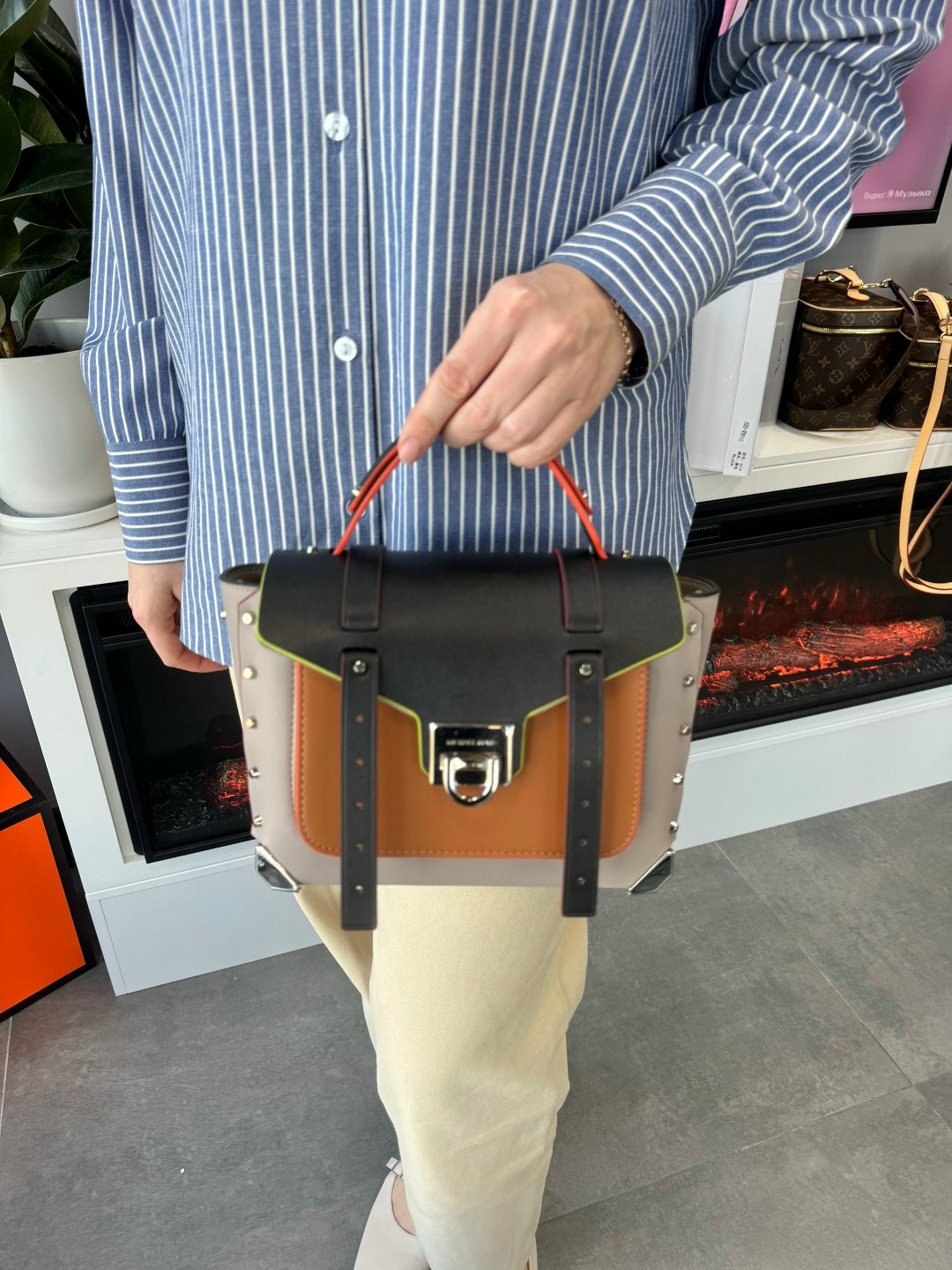 майкл корс манхэттен сумка,сумка женская michael kors,сумка женская michael kors manhattan,michael kors manhattan сумка,michael kors сумка жёнская голубая