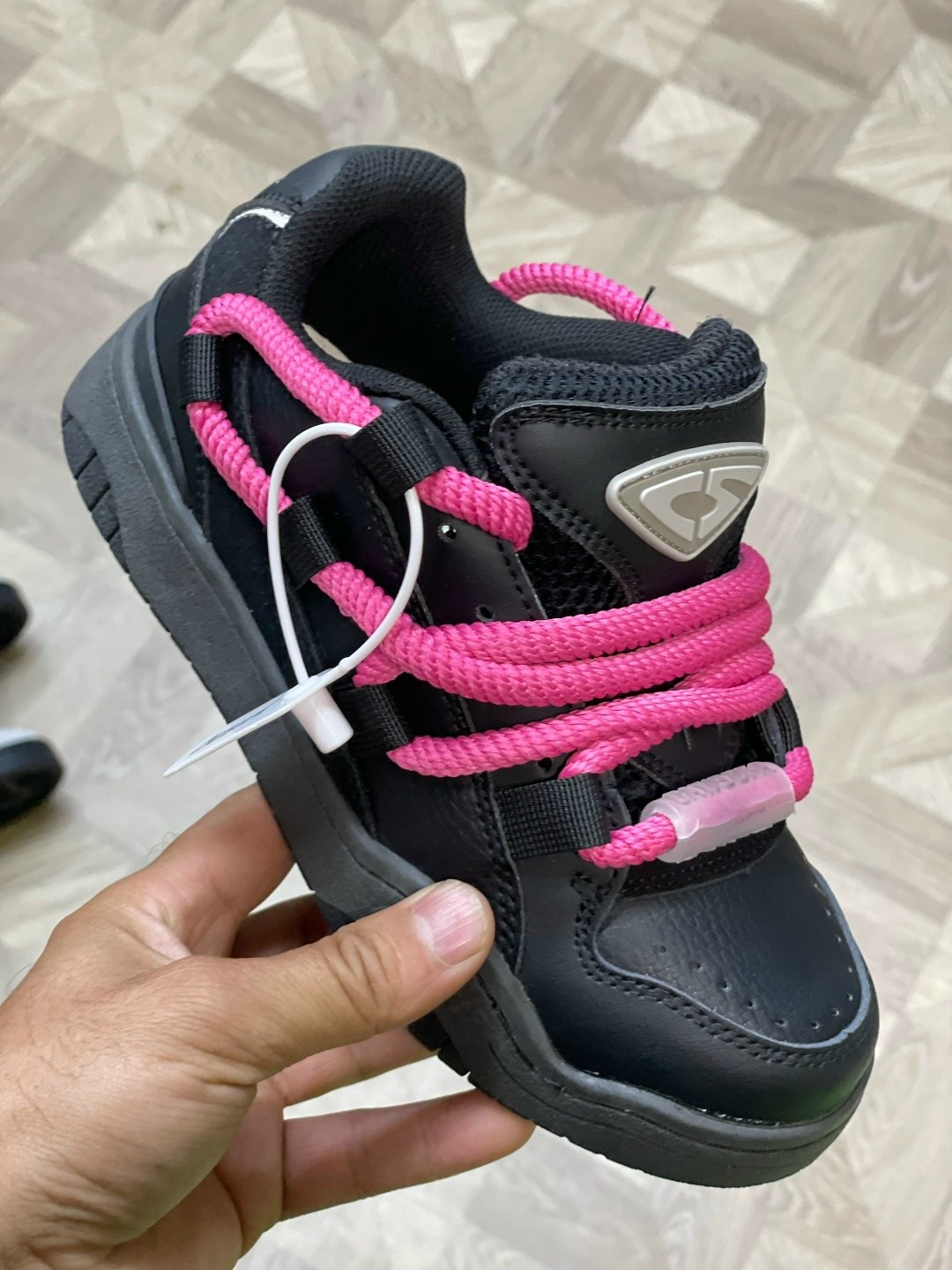 кроссовки ocai,дутые кроссовки ocai retro pink,кроссовки okai,кроссовки женские,кроссовки