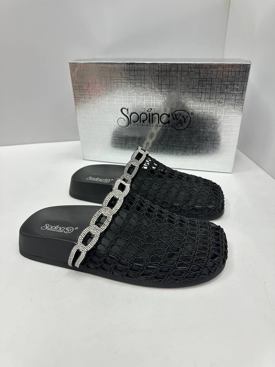 ,модные шлепанцы,шлепки кристиан диор женские,шлепанцы женские,модные тапочки