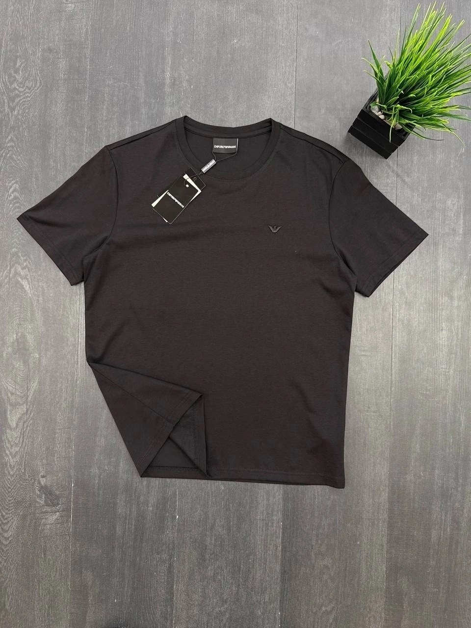 мужская футболка,мужская черная футболка,мужские футболки emporio armani,футболки для мужчин,футболка