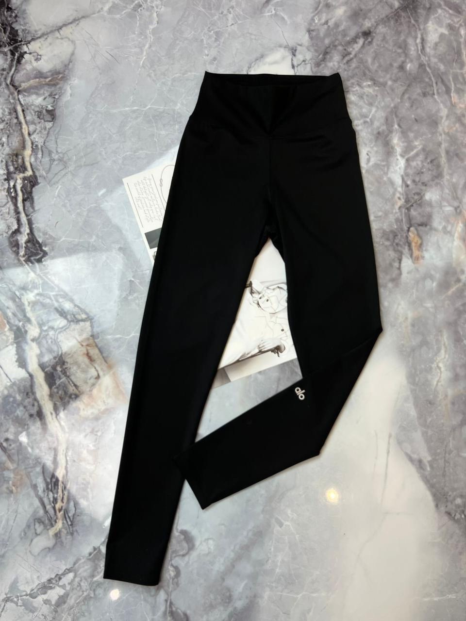 легинсы спортивные,женские спортивные леггинсы пуш-ап,лосины спортивные,спортивные леггинсы,леггинсах