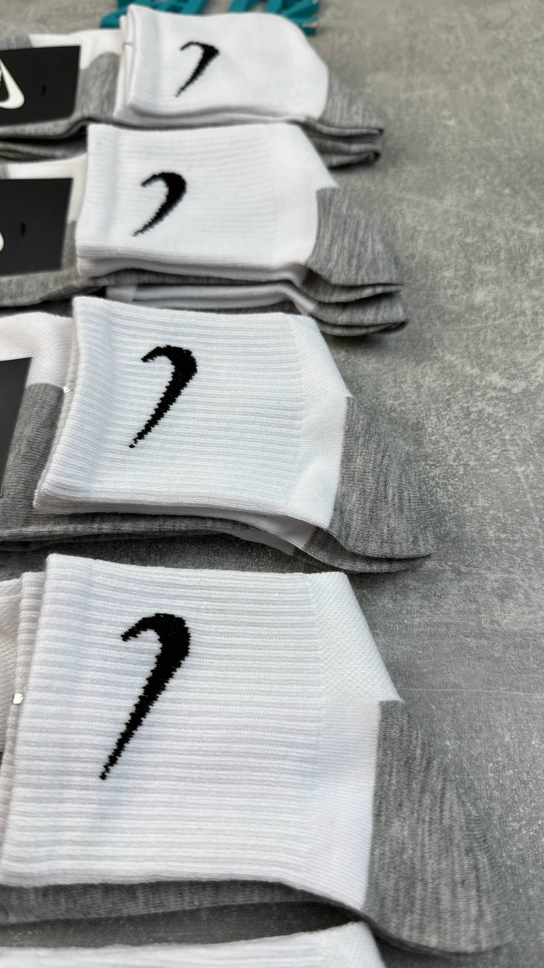 носки мужские 10 пар nike,комплект носков nike,носки nike,носки мужские,спортивные носки nike набор средних носков 5 пар