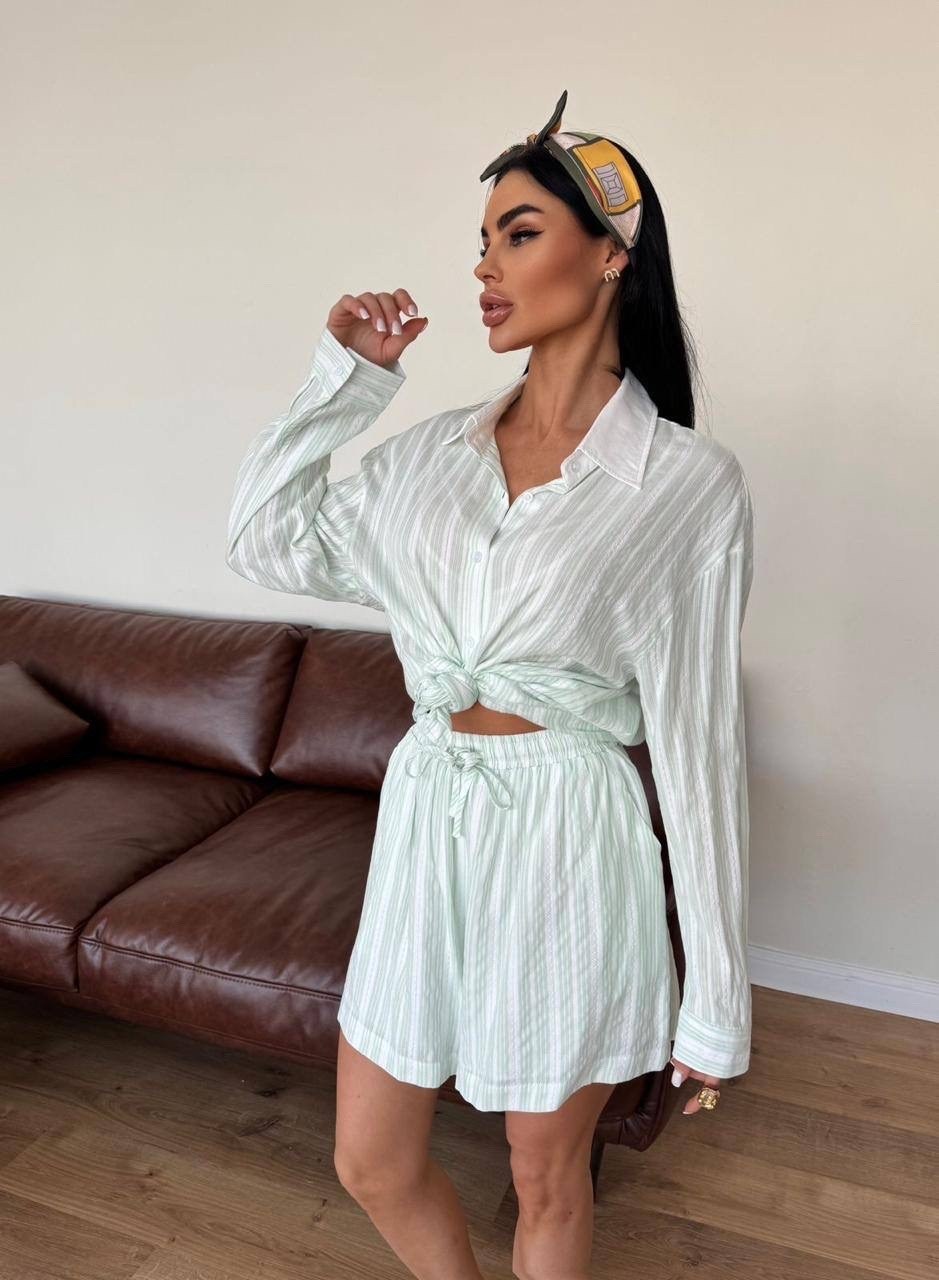 костюм летний с шортами и рубашкой оверсайз,костюм рубашка и шорты,летний костюм с шортами и рубашкой,modavera poplin striped shirt - shorts set - beige,костюм женский летний