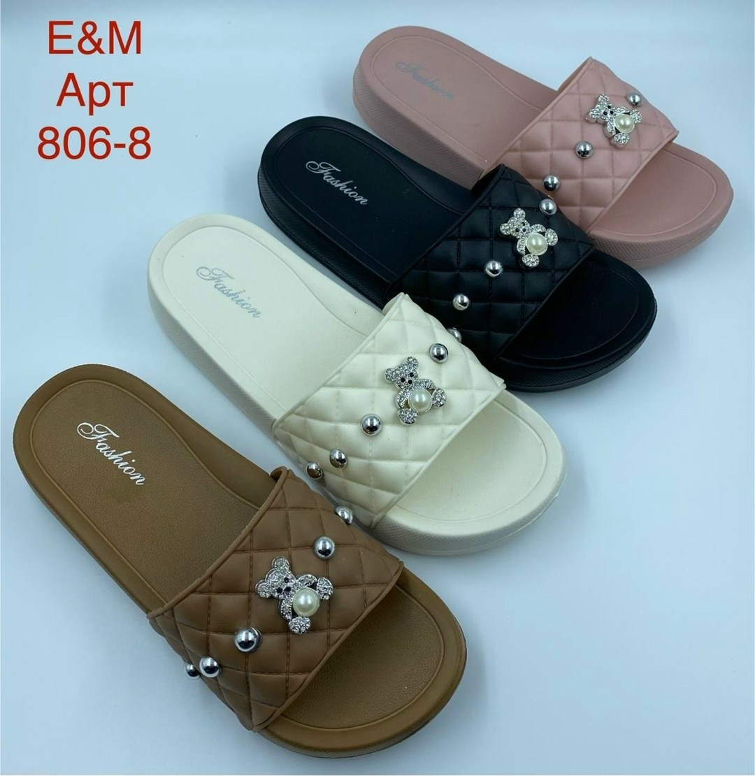 шлепанцы женские,,шлепки женские,стильные шлепанцы женские,модные шлепанцы