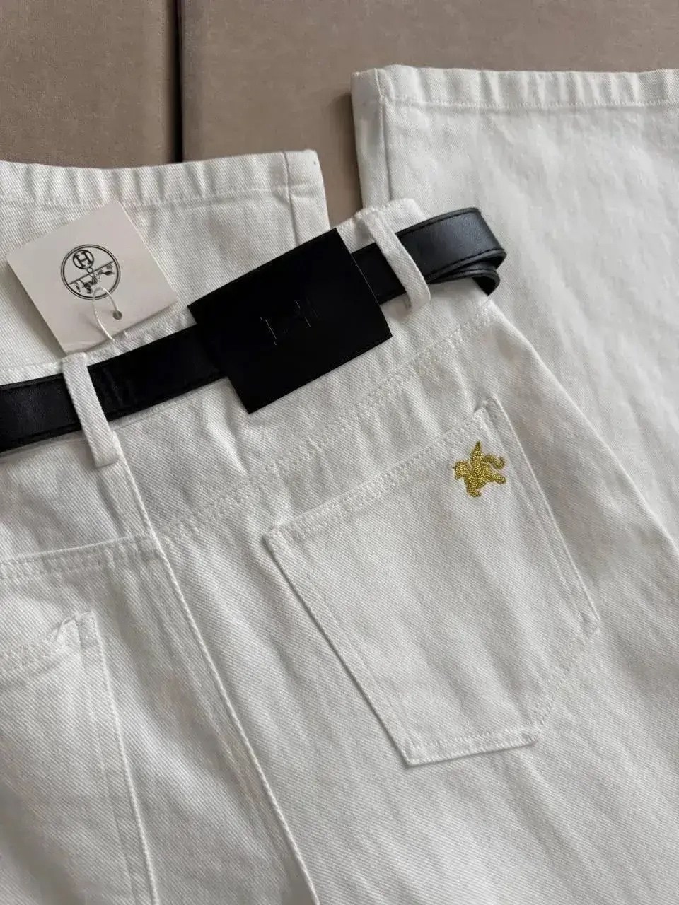 белые джинсы,белые брюки,брюки светлые,белые брюки женские