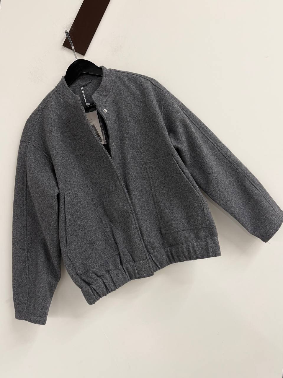 бомбер серый,повседневная куртка,куртка бомбер,куртка бомбер женская,бомбер серый женский