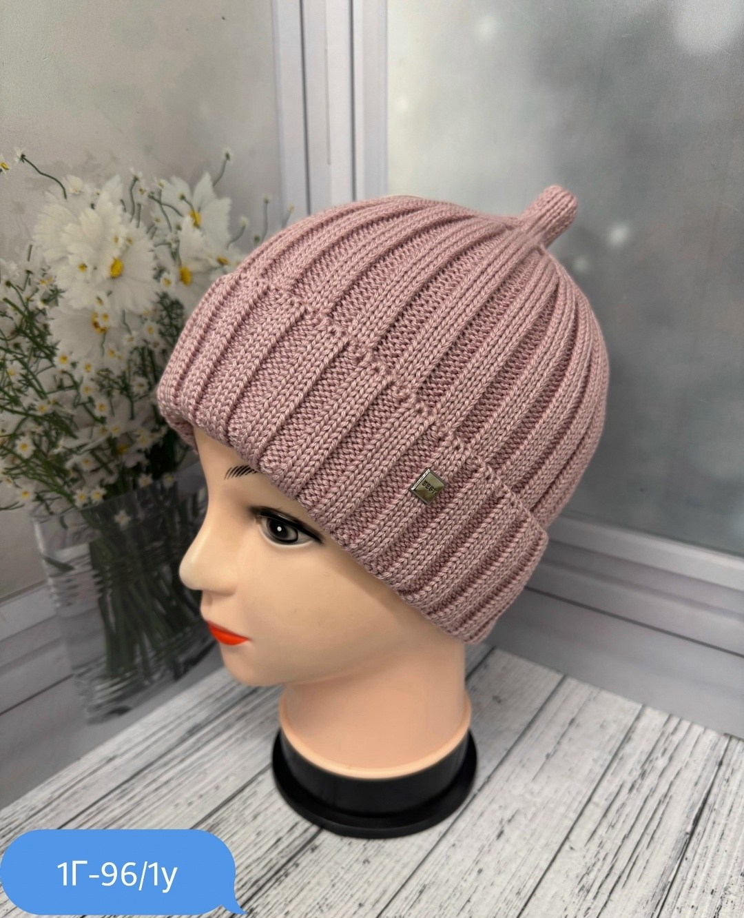 вязаная женская шапка,шапка женская,шапка,шапка для женщин,вязаная шапка