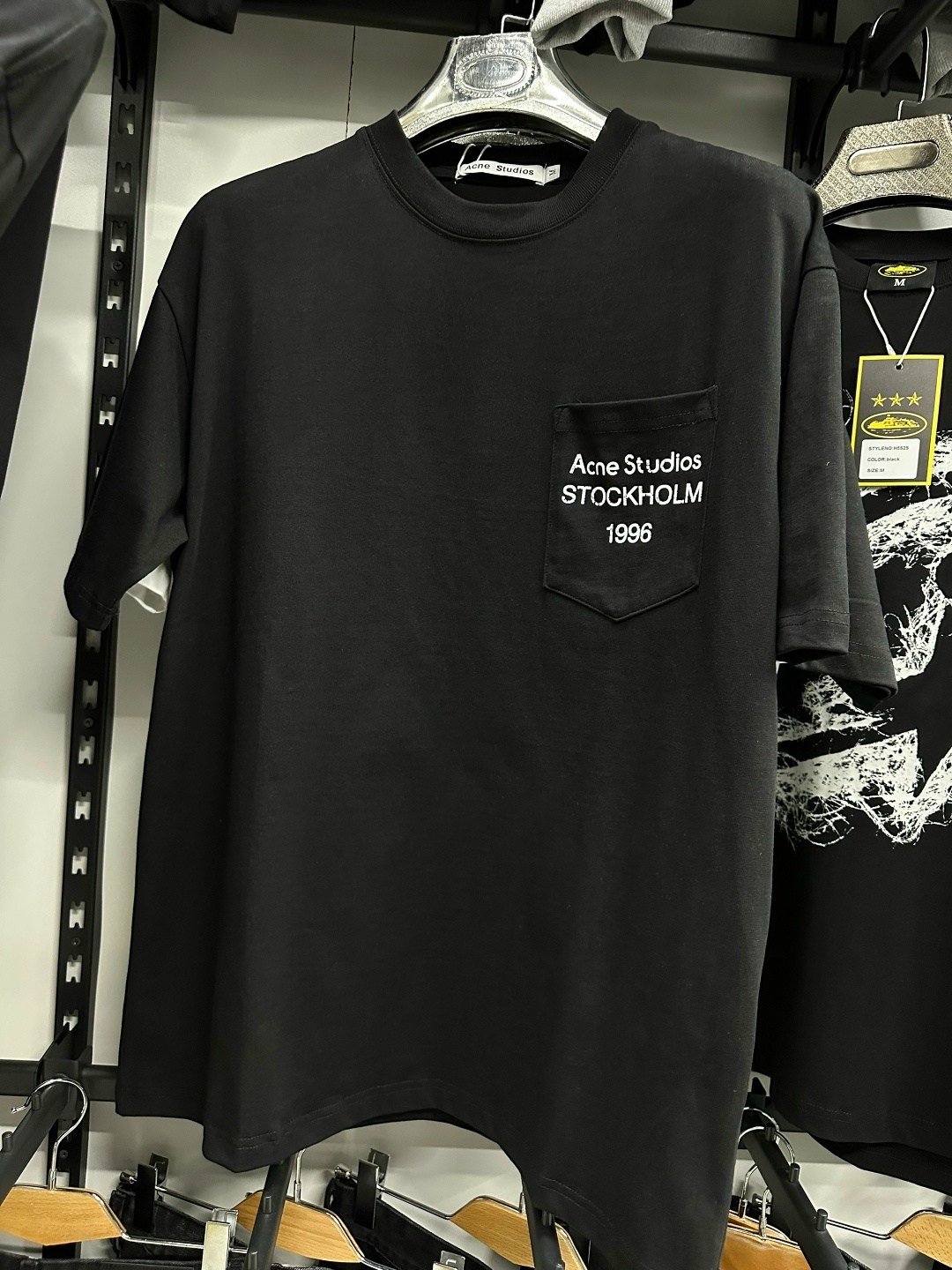 футболка,футболка с принтом,футболки женская,футболки брендовые,стиль футболка