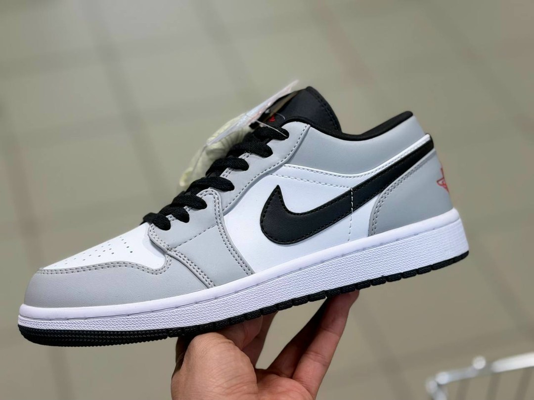кроссовки nike air jordan 1 low,кроссовки nike air jordan 1 low цвет белый,nike air jordan 1 low,мужские кроссовки nike air jordan 1 low,кроссовки air jordan 1 low