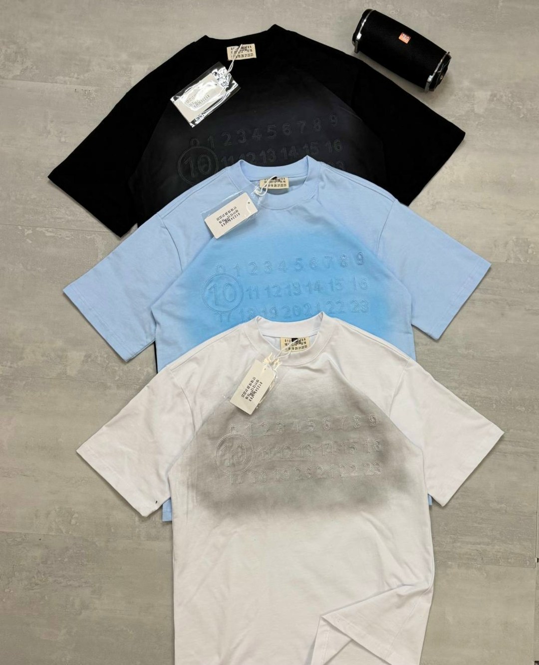 мужская футболка,футболки для мужчин,мужская футболка белая,футболка,белая футболка